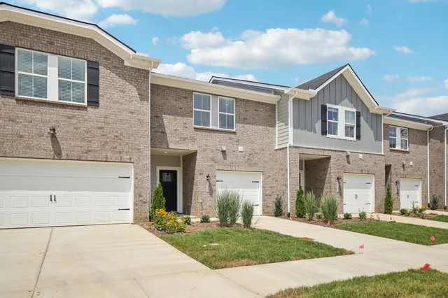 $354,710 | 7129 Cedarcrest Lane, Fairview, TN 37062