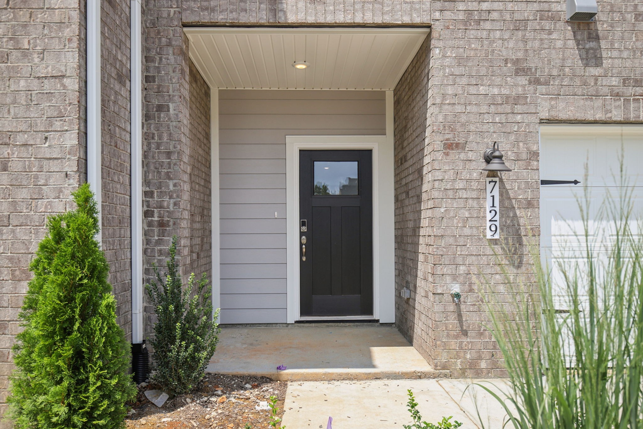 7129 Cedarcrest Lane Fairview, TN 37062 - Photo 4 of 58
