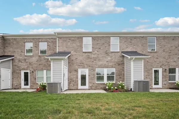 $339,710 | 7129 Cedarcrest Lane, Fairview, TN 37062