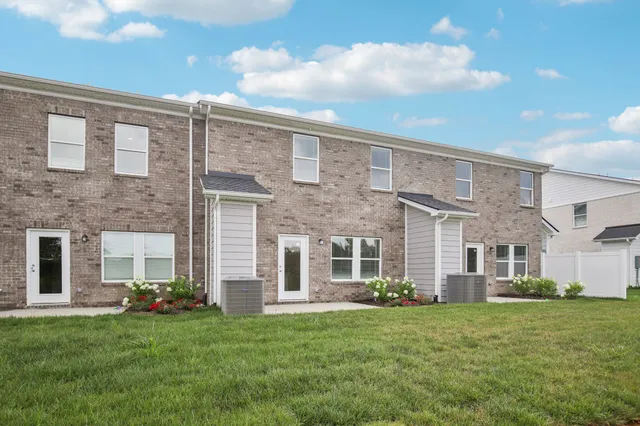 $354,710 | 7129 Cedarcrest Lane, Fairview, TN 37062