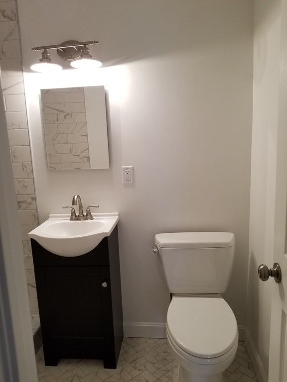 65 East India Row, Unit 9A Boston, MA 02110 - Photo 8 of 15