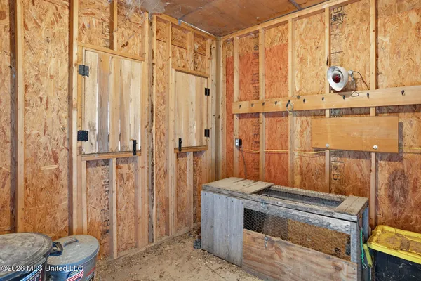 $635,000 | Undisclosed Address, Camden, MS 39045