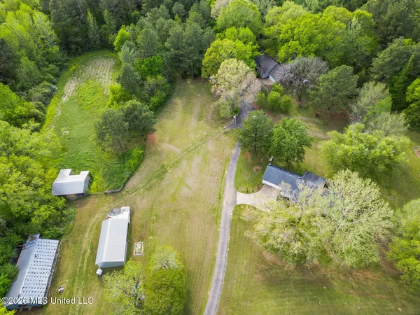 $635,000 | Undisclosed Address, Camden, MS 39045