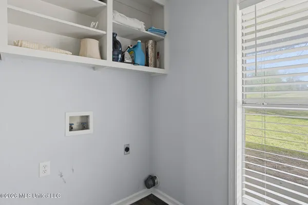 $635,000 | Undisclosed Address, Camden, MS 39045