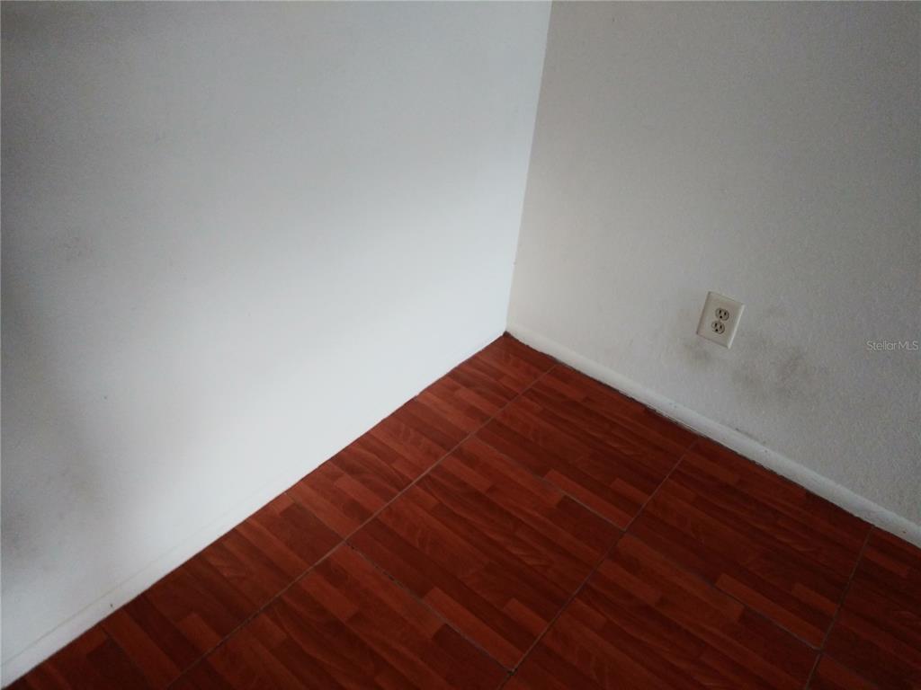 127 Springwood Circle, Unit H Longwood, FL 32750 - Photo 9 of 12 a view of an empty room