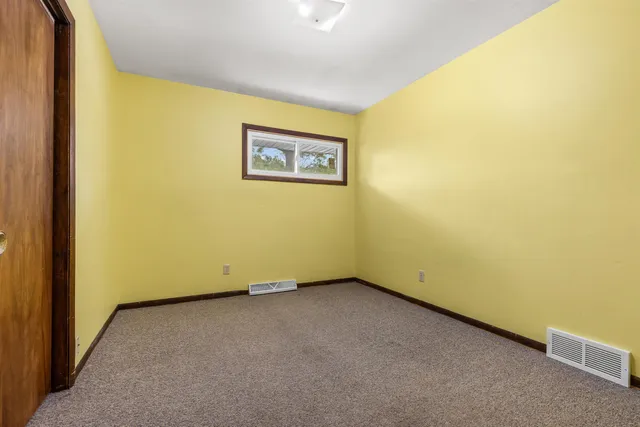 $199,500 | 2035 Stornway Drive, Rockford, IL 61107