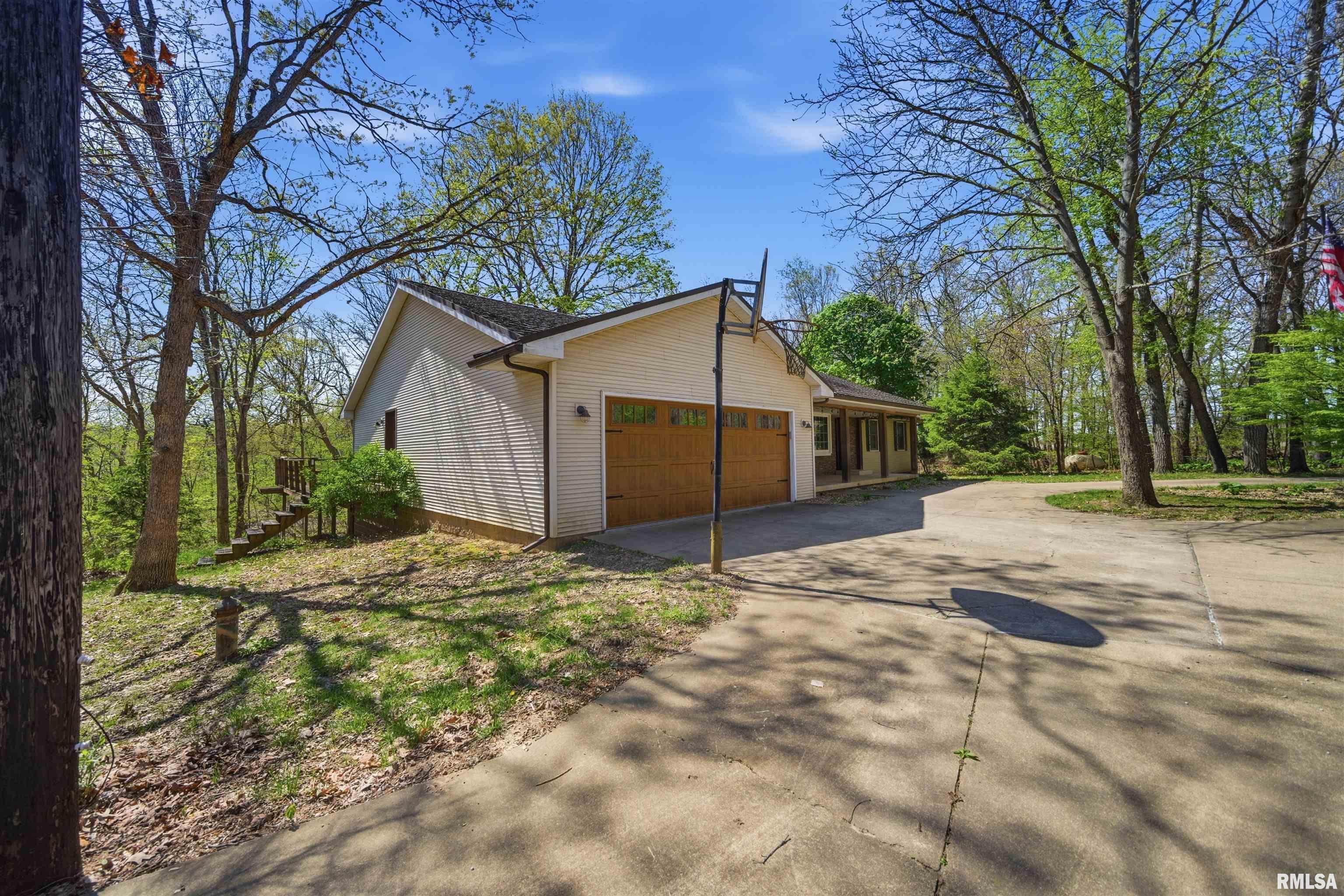 658 Coon Creek Road Metamora, IL 61548 - Photo 3 of 73