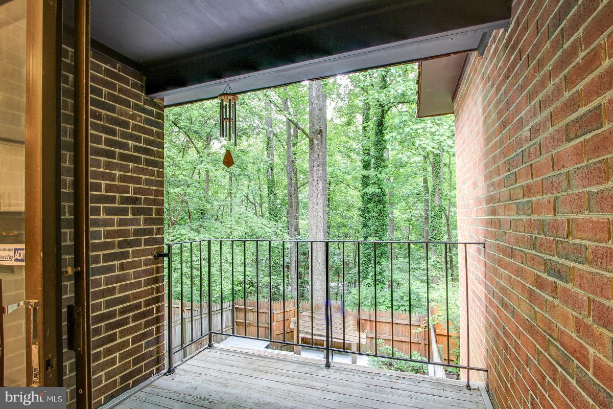 10827 Deborah Drive Potomac, MD 20854 - Photo 16 of 30 Interior (General)