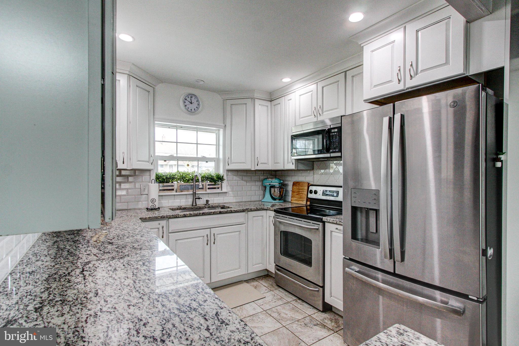 66 Idolstone Road Levittown, PA 19057 - Photo 10 of 34 Gallery Image 10