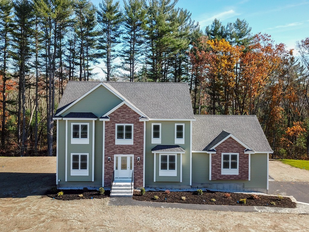 13 Fieldstone Lane Georgetown, MA 01833 - Photo 1 of 30 Gallery Image 1