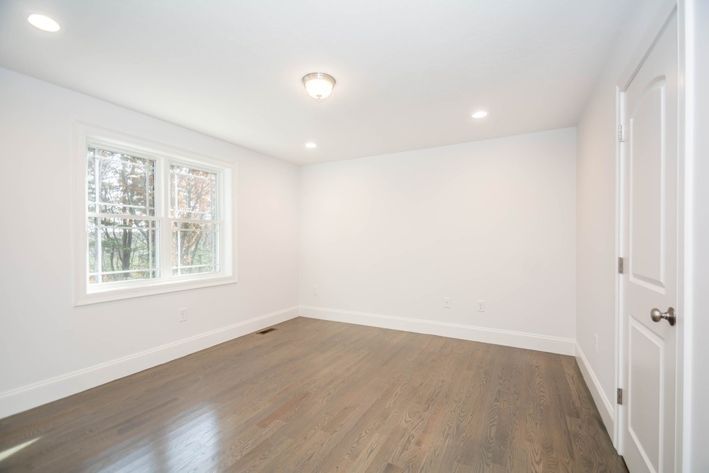 13 Fieldstone Lane Georgetown, MA 01833 - Photo 19 of 30 Gallery Image 19