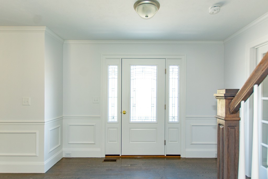 13 Fieldstone Lane Georgetown, MA 01833 - Photo 6 of 30 Gallery Image 6