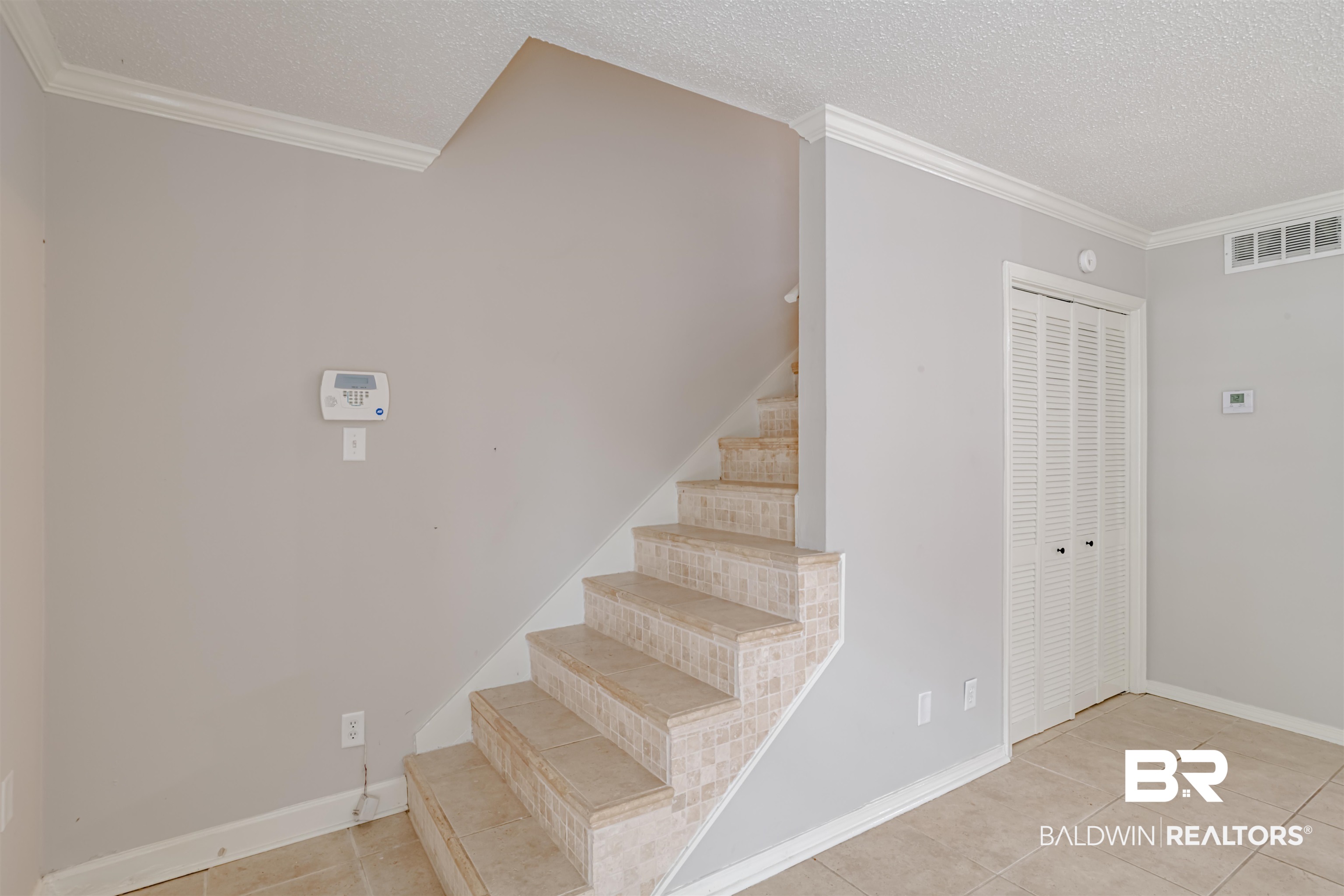 130 Du Rhu Drive, Unit J Mobile, AL 36608 - Photo 5 of 21