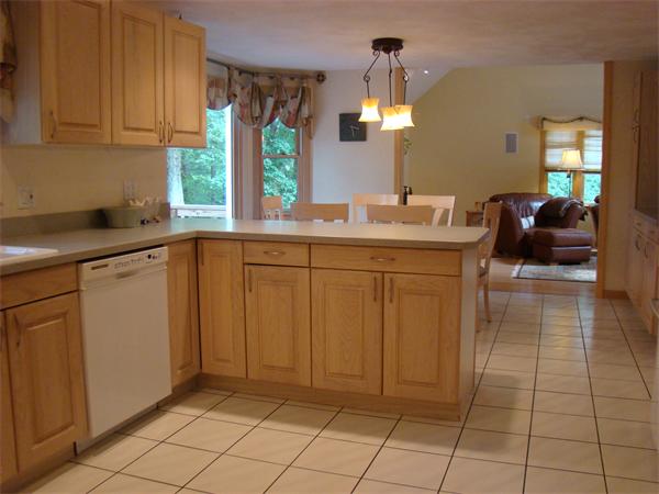 77 Lovejoy Road Andover, MA 01810 - Photo 4 of 23 Gallery Image 4