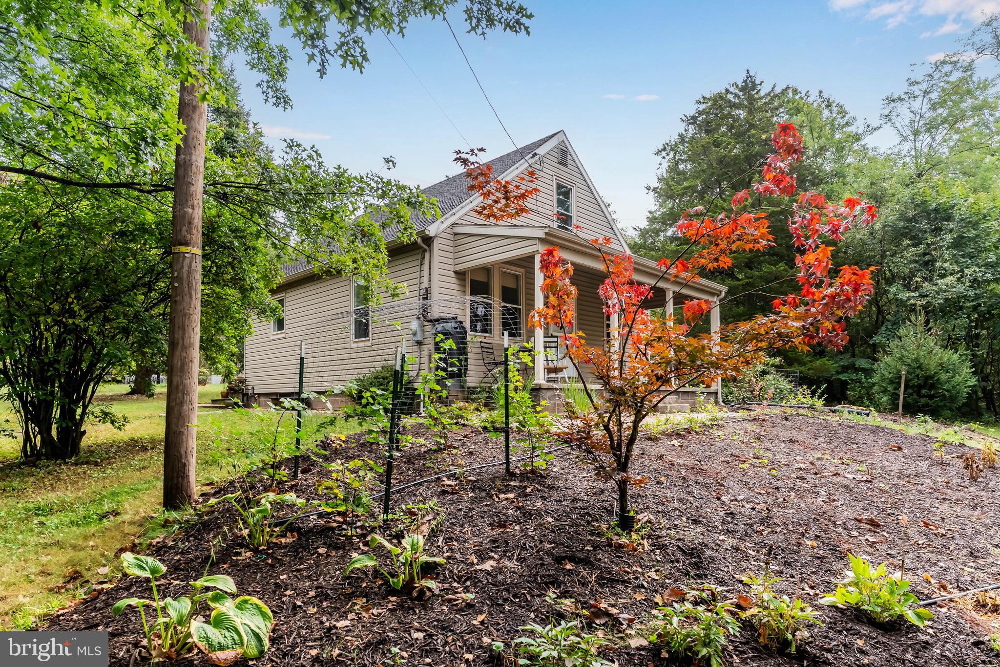 553 Green Springs Road York, PA 17406 - Photo 1 of 26 Gallery Image 1