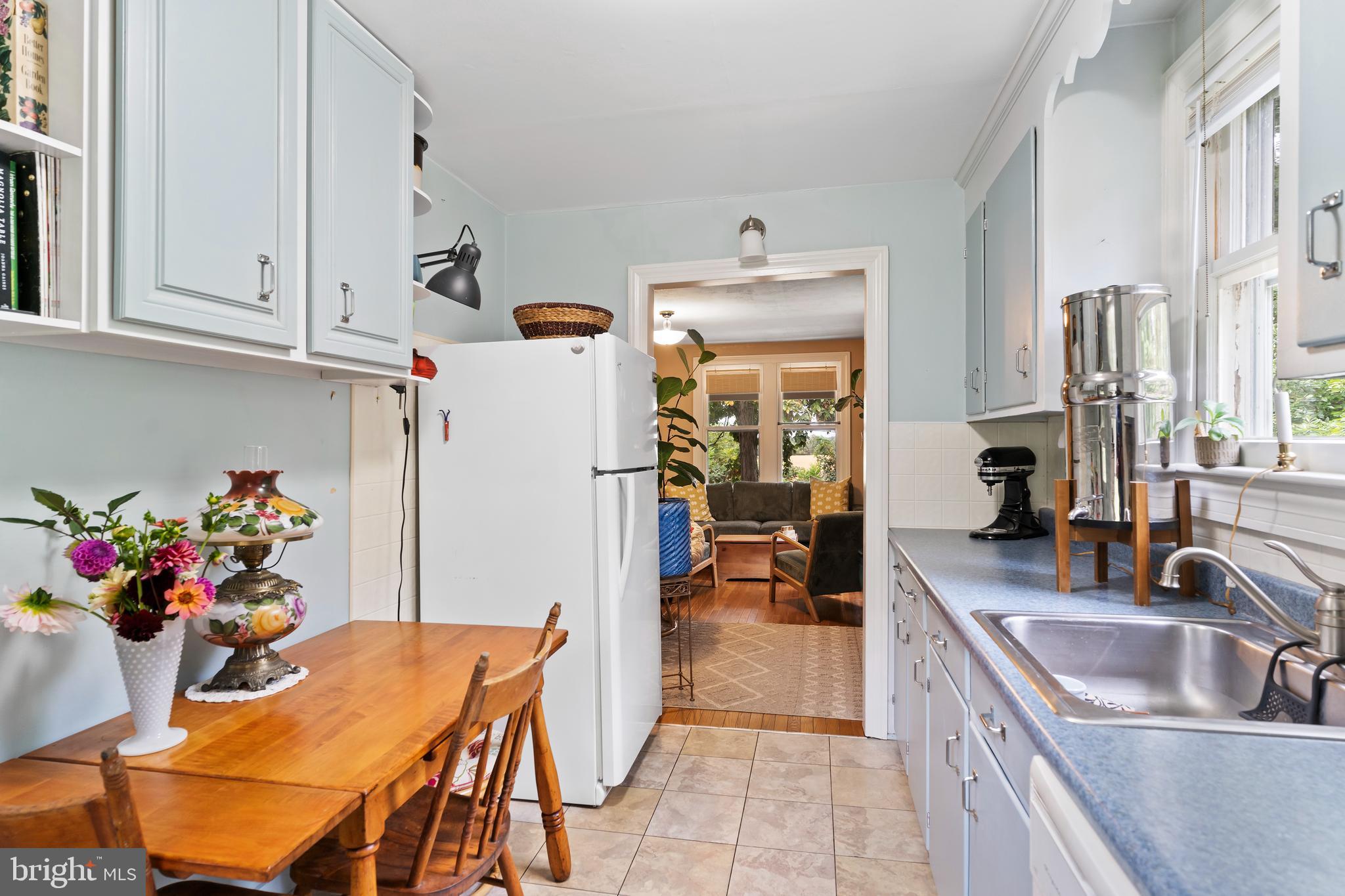 553 Green Springs Road York, PA 17406 - Photo 7 of 26 Gallery Image 7