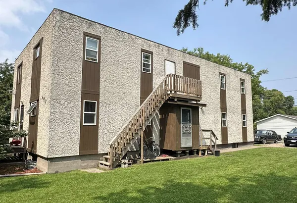 $210,000 | 408 10th Street, International Falls, MN 56649