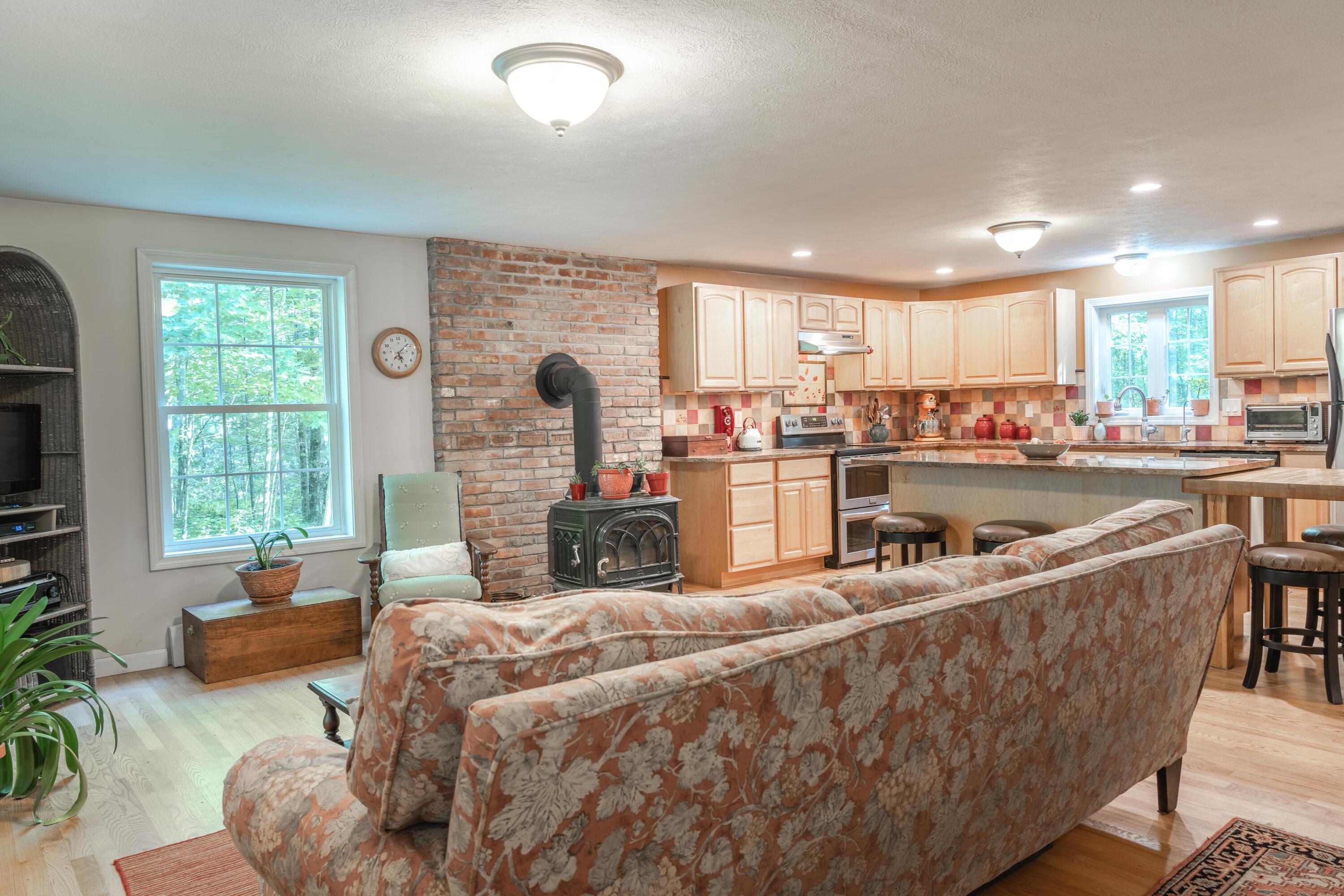 336 Maguire Road Kennebunk, ME 04043 - Photo 17 of 50 336 Maguire Rd