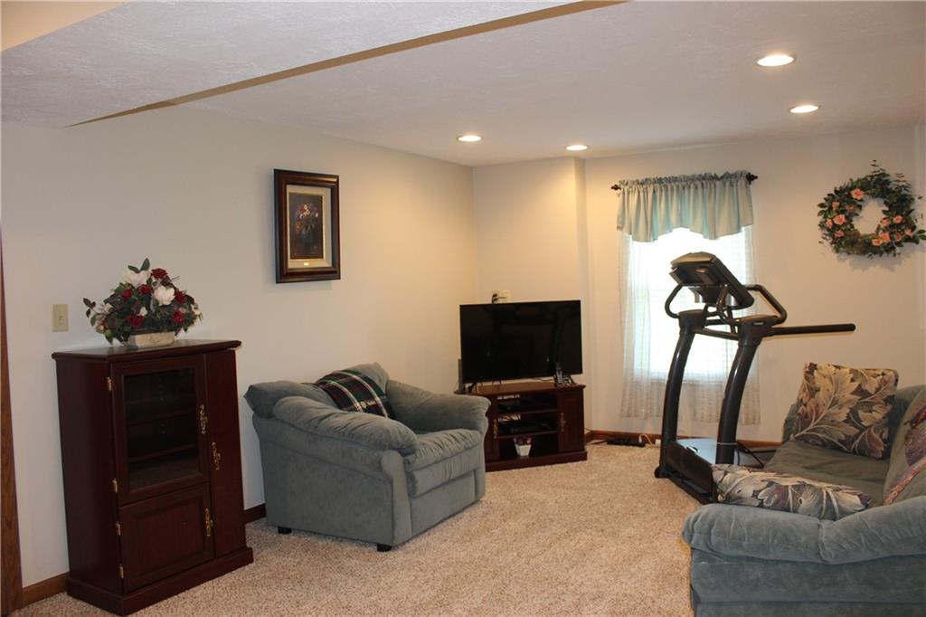 416 Shady Ridge Drive Monroeville, PA 15146 - Photo 20 of 25 Gallery Image 20