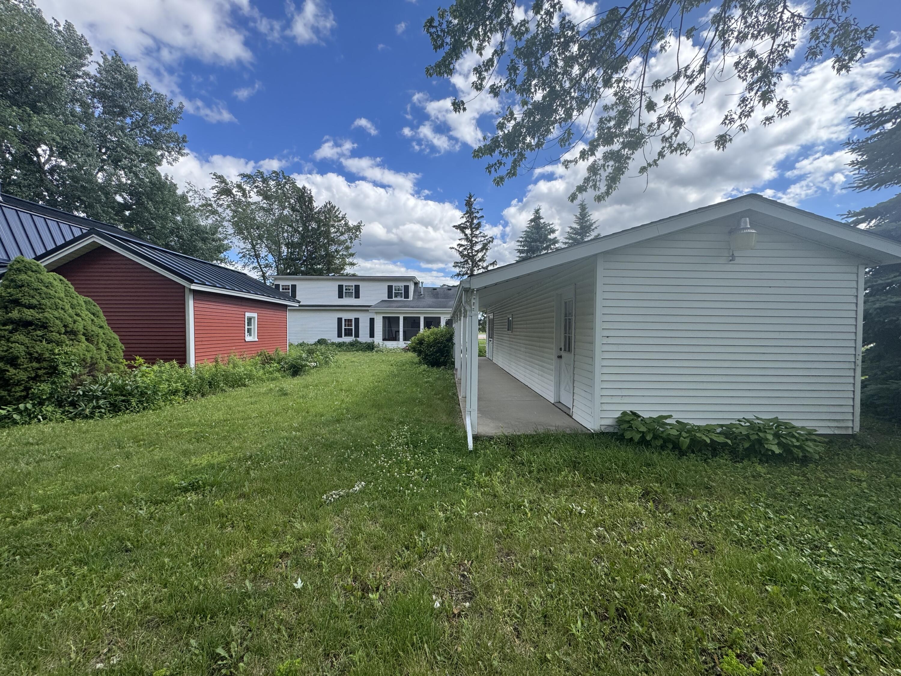 9730 37th Street Somers, WI 53144 - Photo 11 of 46 Back