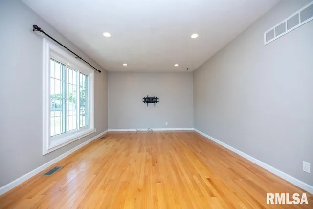 $274,900 | 754 Taylor Street, Morton, IL 61550