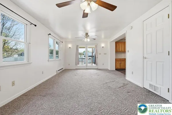 $429,900 | 5220 Freemansburg Avenue, Easton, PA 18045