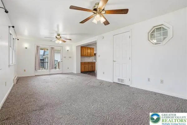 $429,900 | 5220 Freemansburg Avenue, Easton, PA 18045
