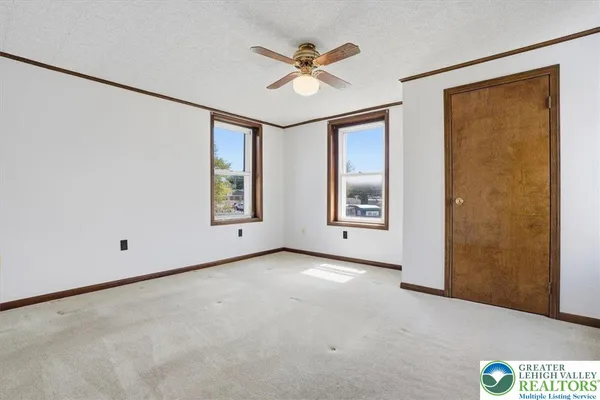 $429,900 | 5220 Freemansburg Avenue, Easton, PA 18045
