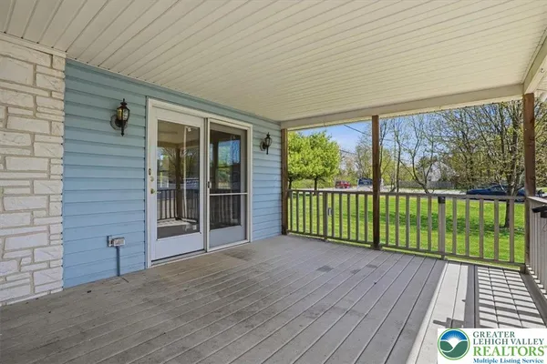 $429,900 | 5220 Freemansburg Avenue, Easton, PA 18045