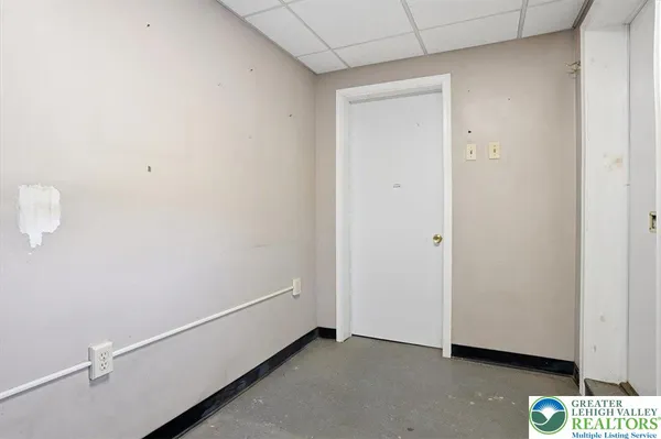 $429,900 | 5220 Freemansburg Avenue, Easton, PA 18045