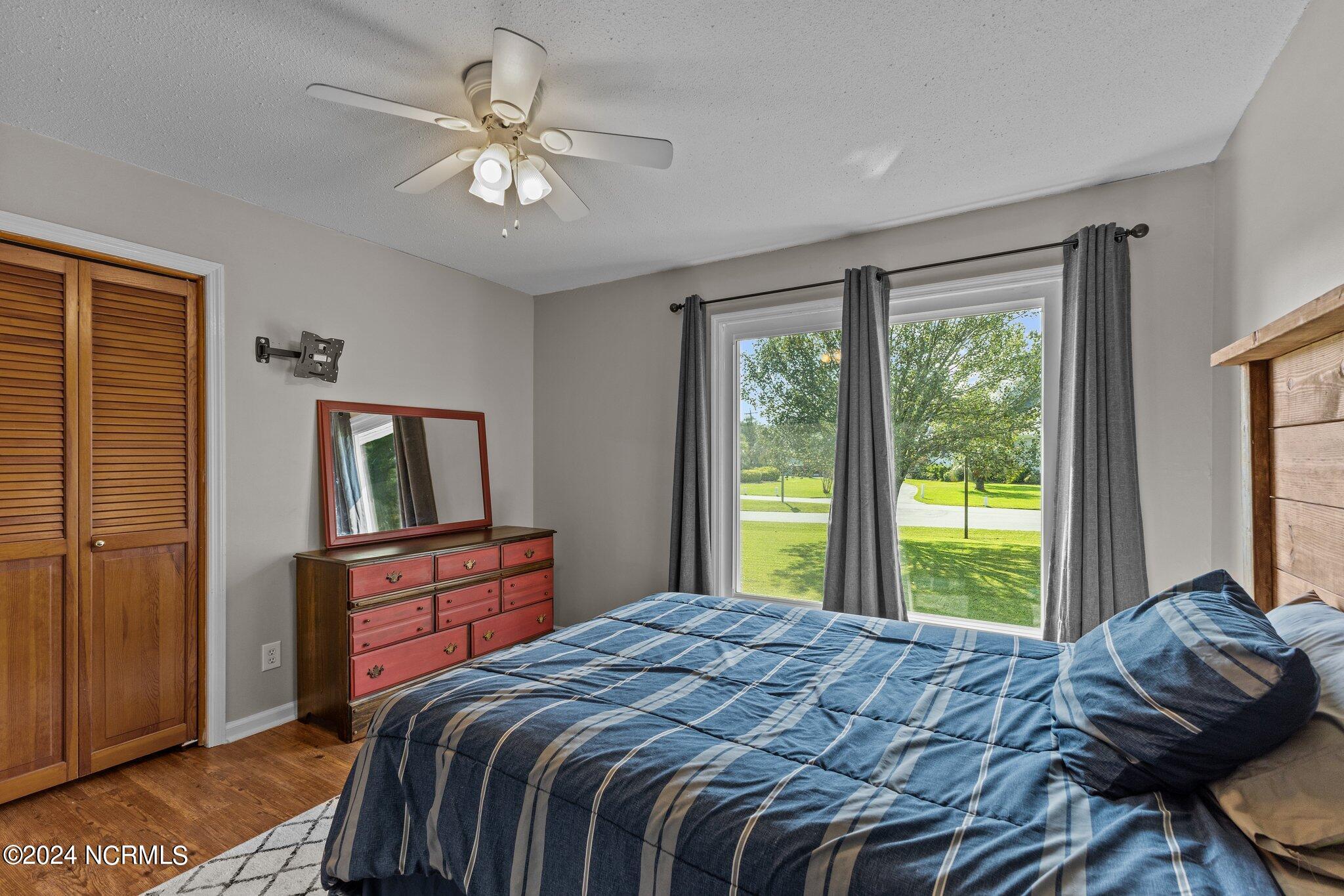 2202 North Road Morehead City, NC 28557 - Photo 26 of 47 Bedroom