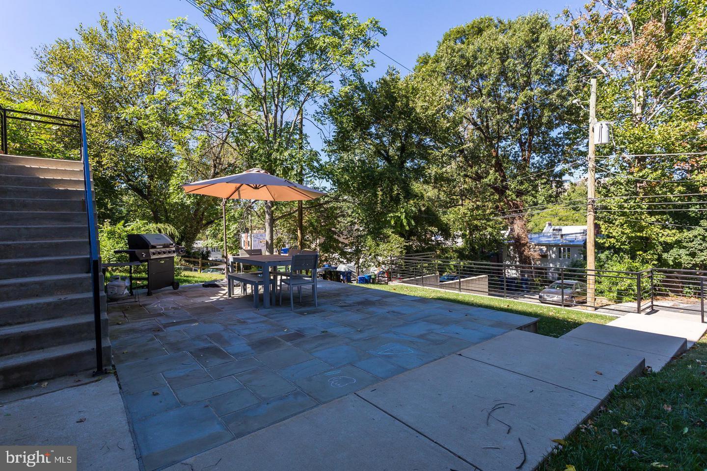 3937 Davis Place Northwest, Unit 3 Washington, DC 20007 - Photo 18 of 20 a view of a park with sitting area