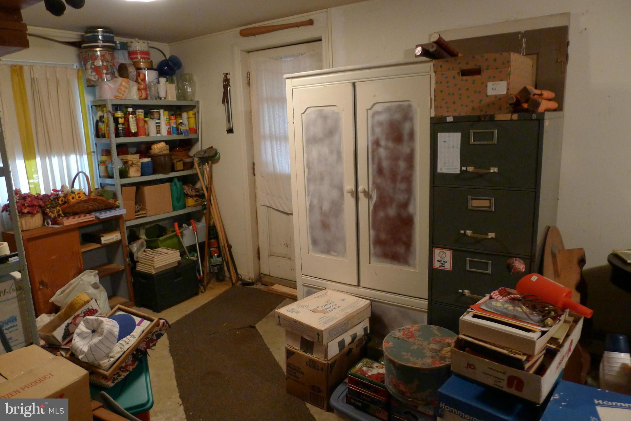 412 Landis Road Hagerstown, MD 21740 - Photo 21 of 27 Interior (General)