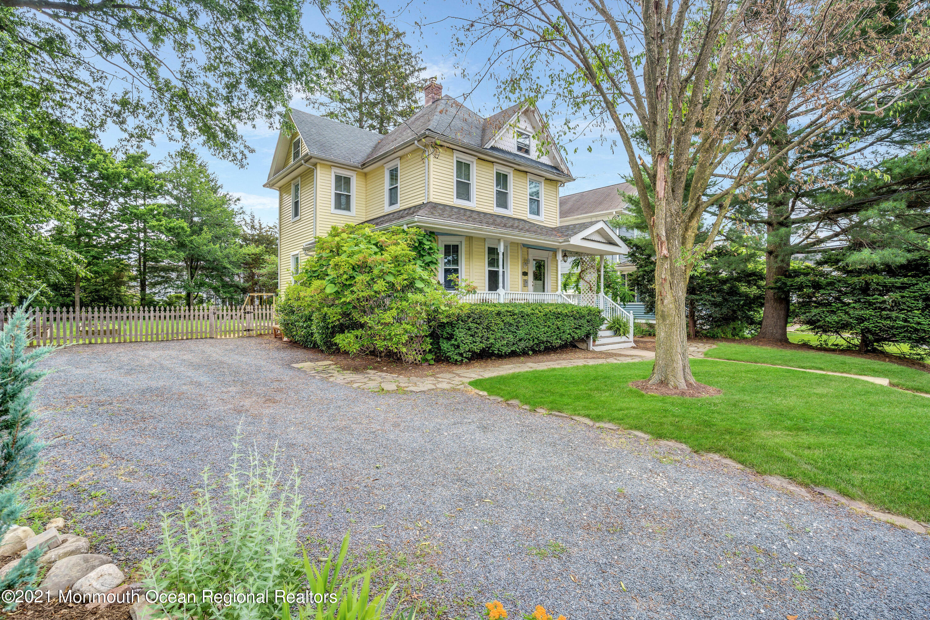 167 South Street Red Bank, NJ 07701 - Photo 4 of 56 004_dsc07527_1