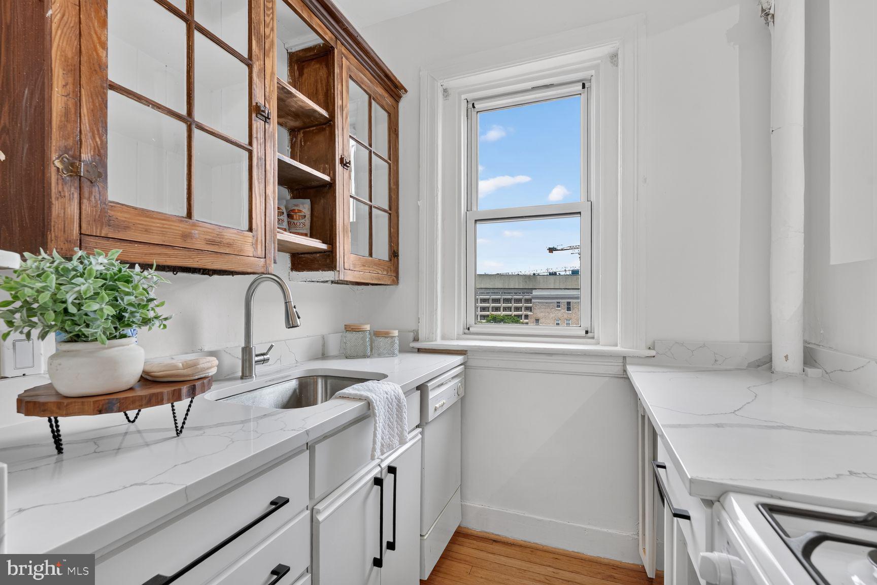 1954 Columbia Road Northwest, Unit 804 Washington, DC 20009 - Photo 5 of 17 Gallery Image 5