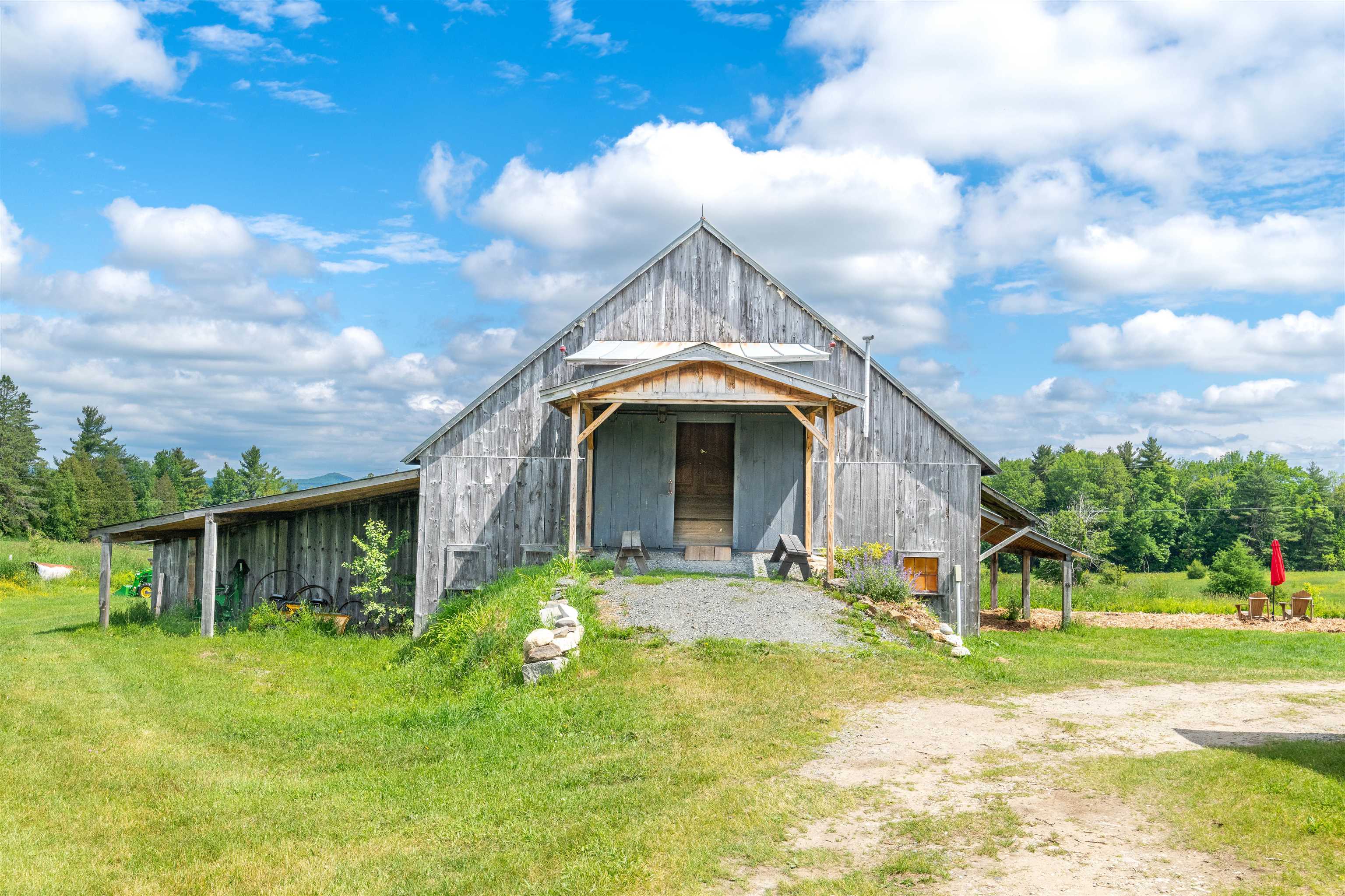 486 Vaughan Road Newbury, VT 05069 - Photo 4 of 39 Gallery Image 4