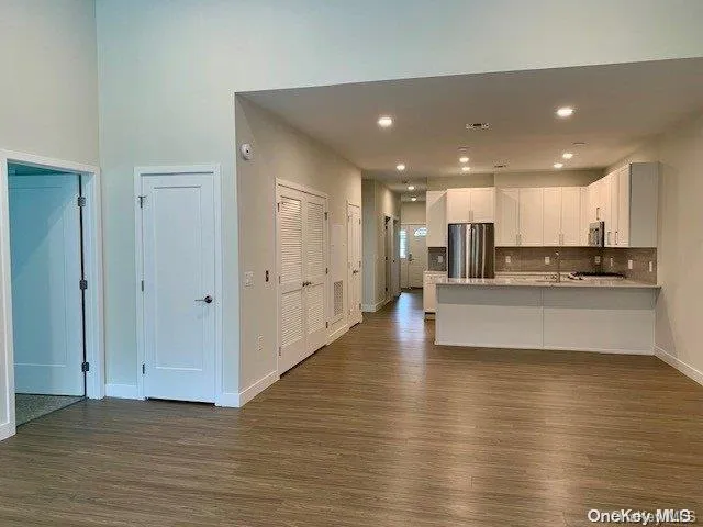 $4,250 | 1 B Country Club Drive, Manorville, NY 11949