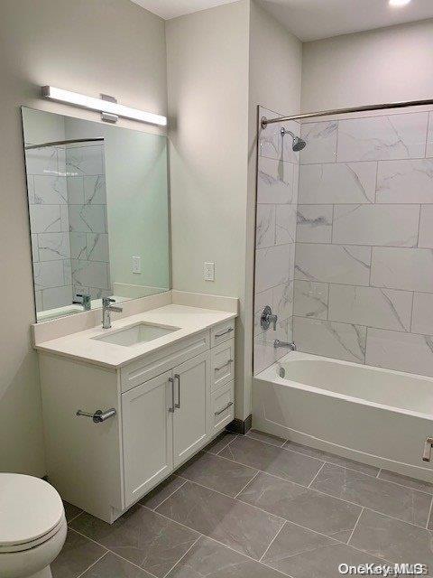 1 B Country Club Drive Manorville, NY 11949 - Photo 5 of 9