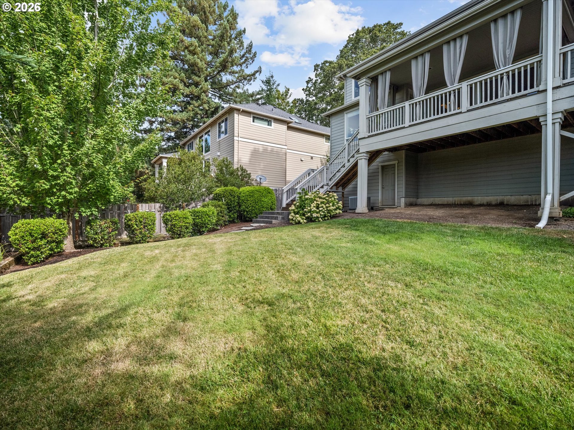 12465 Southwest Lesser Road Portland, OR 97219 - Photo 45 of 48 Gallery Image 45