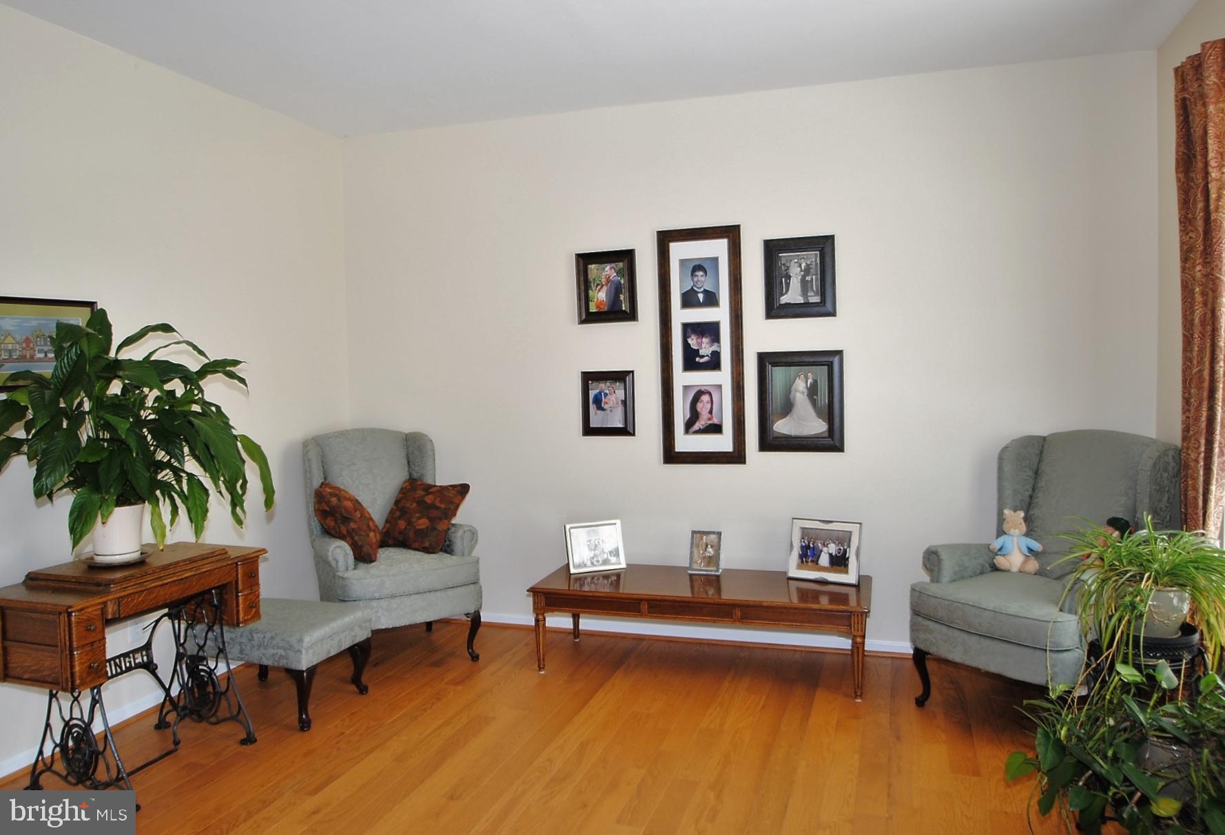 21 Doolin Bay Drive Bear, DE 19701 - Photo 62 of 82 Front dining sitting area