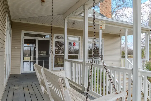 $749,000 | 8102 Pleasant View Drive, Lascassas, TN 37085