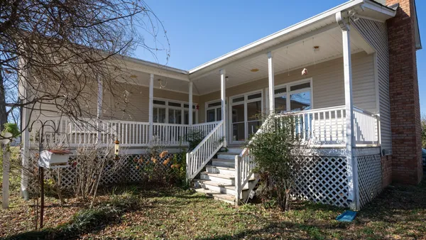 $749,000 | 8102 Pleasant View Drive, Lascassas, TN 37085