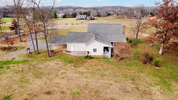 $749,000 | 8102 Pleasant View Drive, Lascassas, TN 37085