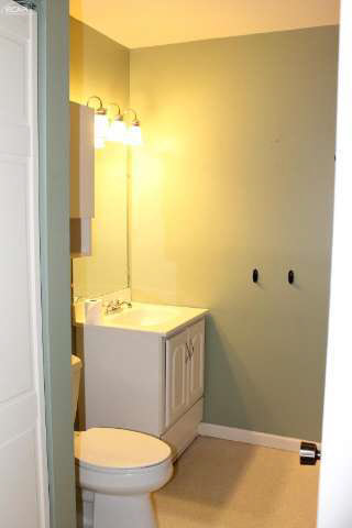 16353 South Seymour Road Linden, MI 48451 - Photo 29 of 55 21170937-28.JPG