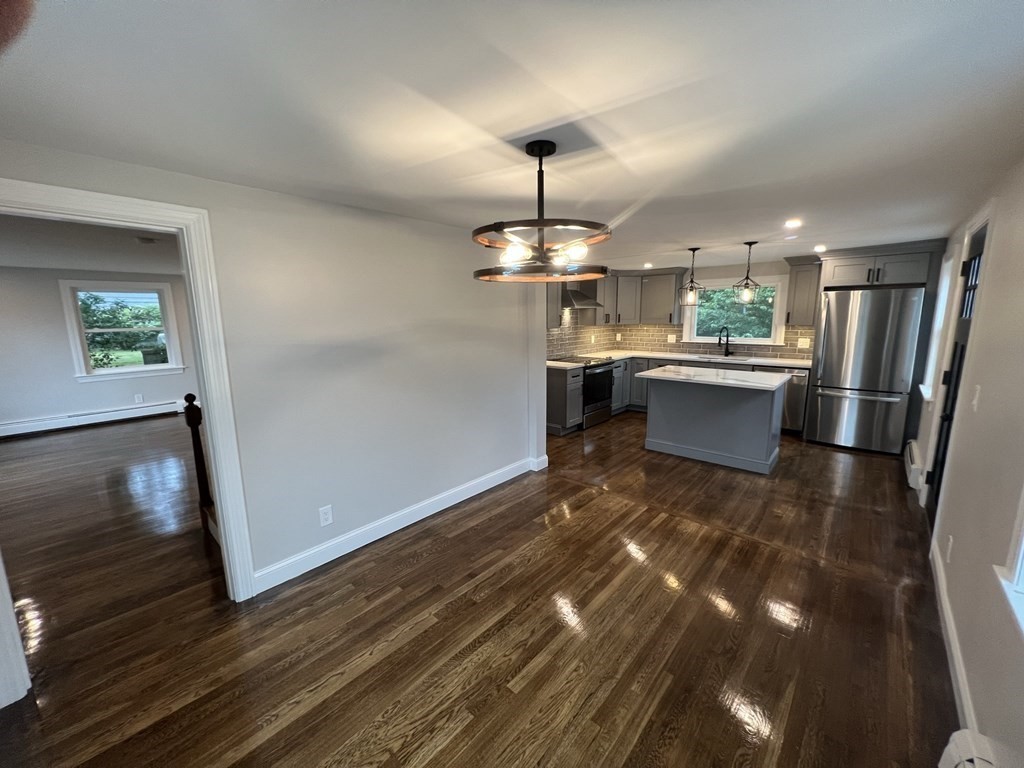 65 Appleton Street Saugus, MA 01906 - Photo 12 of 34 Gallery Image 12