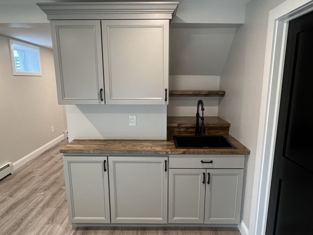 65 Appleton Street Saugus, MA 01906 - Photo 26 of 34 Gallery Image 26
