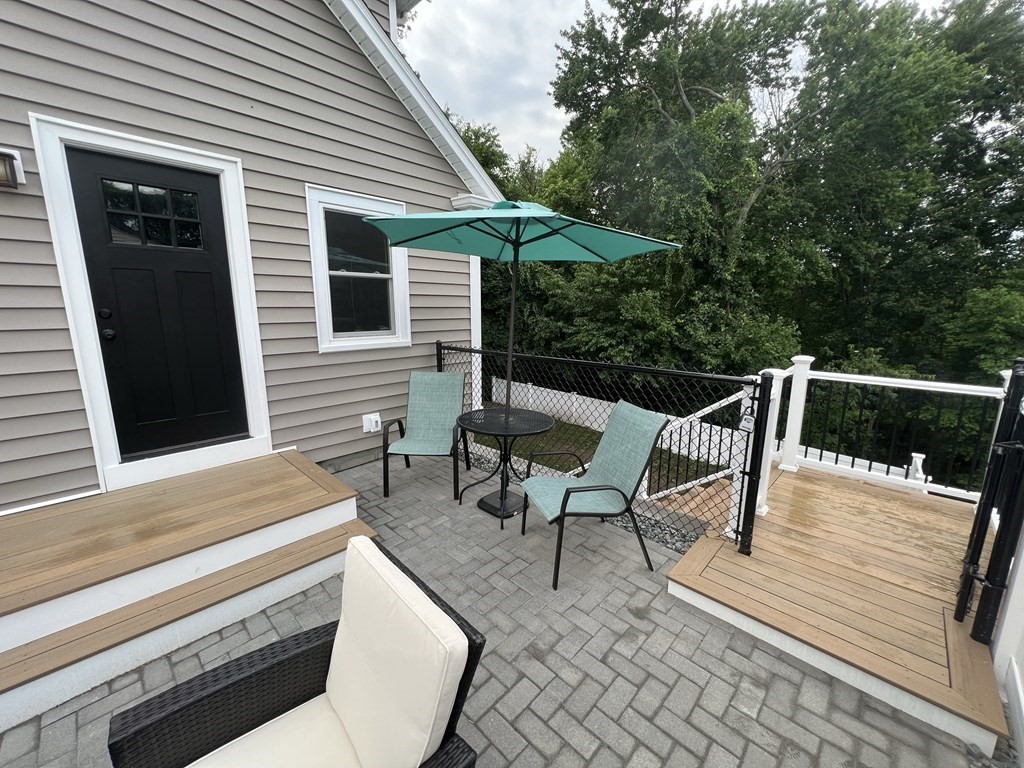 65 Appleton Street Saugus, MA 01906 - Photo 7 of 34 Gallery Image 7
