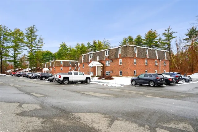 $260,000 | 870 Haverhill Street, Unit 21B, Rowley, MA 01969