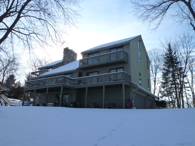 4012 Oak Ridge Road Crystal Lake, IL 60012 - Photo 2 of 24 a front view of house with a yard