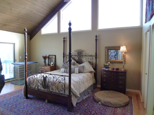 4012 Oak Ridge Road Crystal Lake, IL 60012 - Photo 12 of 24 a bedroom with a bed a couch and dresser
